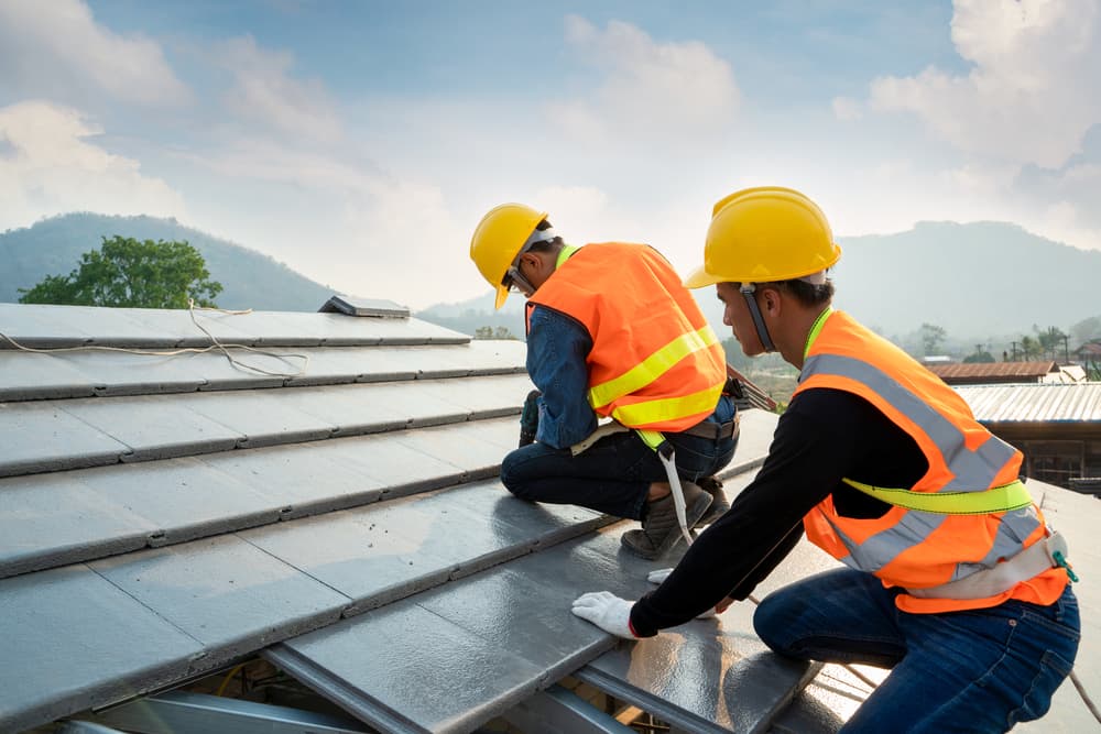 roof repair in Arapahoe WY